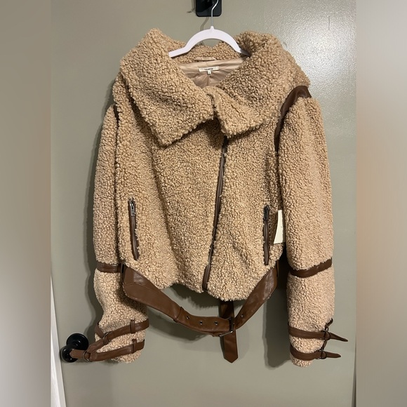 NWOT Tularosa Revolve Bailey Moto Jacket in Camel - Picture 5 of 9